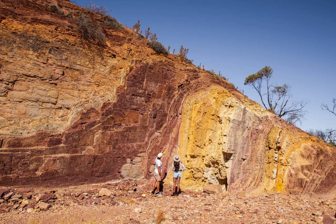 alice springs to west macdonnell ranges