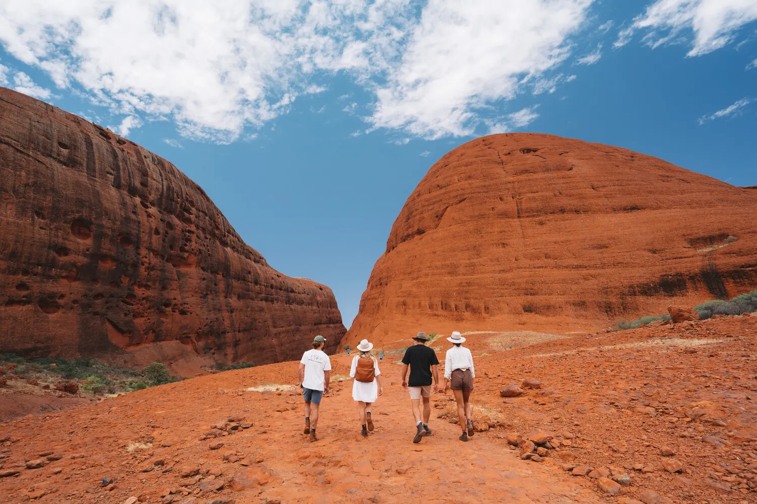 uluru travel